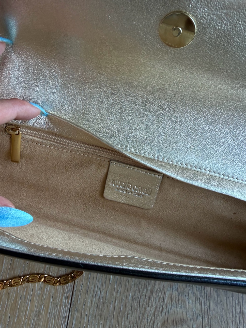 Vintage Roberto Cavalli Gold Passementerie Knot Flap Clutch with Removable Strap - Picture 7 of 9